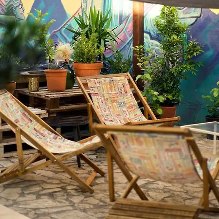 Hostel Backpackers *