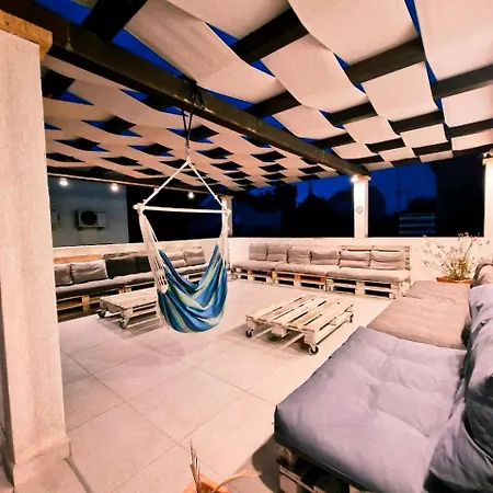 Hostel Backpackers *