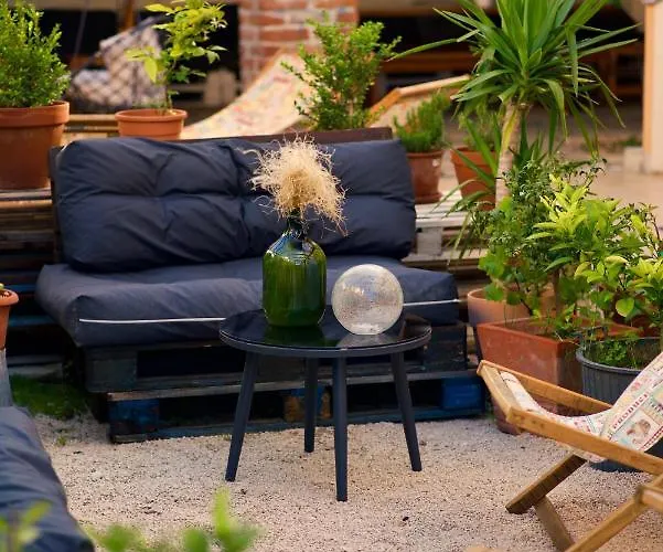 Backpackers 旅馆 *